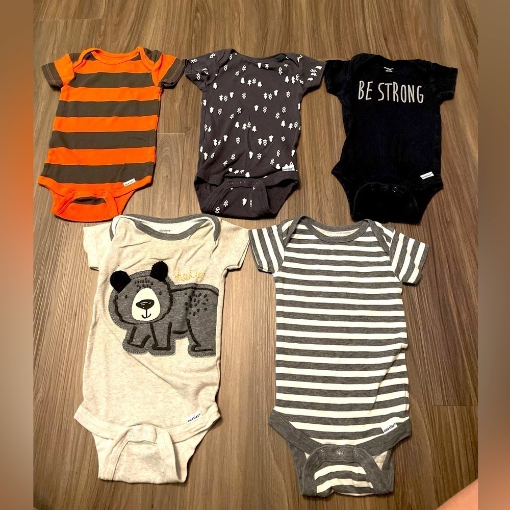 Gerber Assorted Baby Bodysuits - Orange, Black, Gray, White size 3/6M